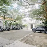 Umalas Suites